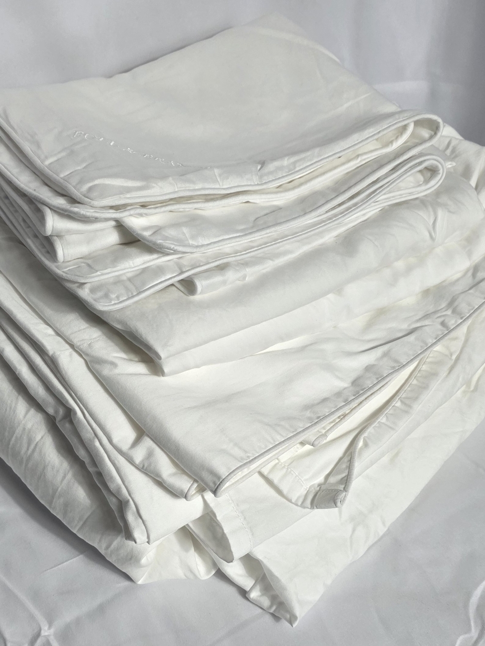 Boll And Branch King Signature Embellished Sheet Set W/ 4 Pillow Cases